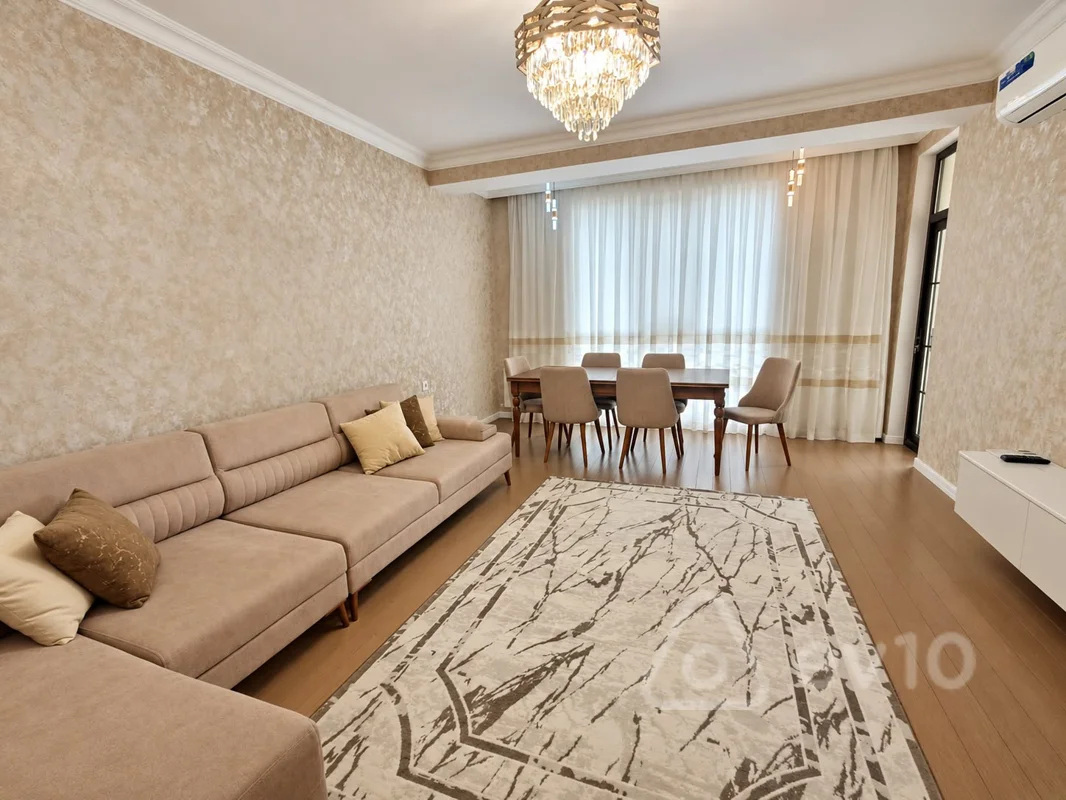 3 otaqlı mənzil, 110 m², Rüstəm Rüstəmov — kirayə — Mənzil, Bakı (2)