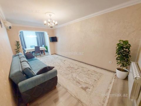 Satılır 3 otaqlı Bina evi menzil (Köhnə tikili), 78 m², 8-ci mikrorayon — Sumqayıt