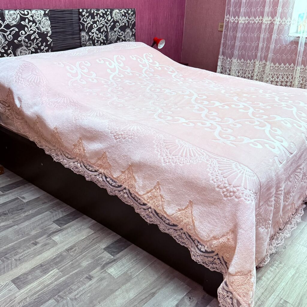 Cox baha alinib ucuz verilir Pastel çəhrayı rəngdə zərif yorğan/örtük — Örtüklər və çarşavlar, Bakı (2)