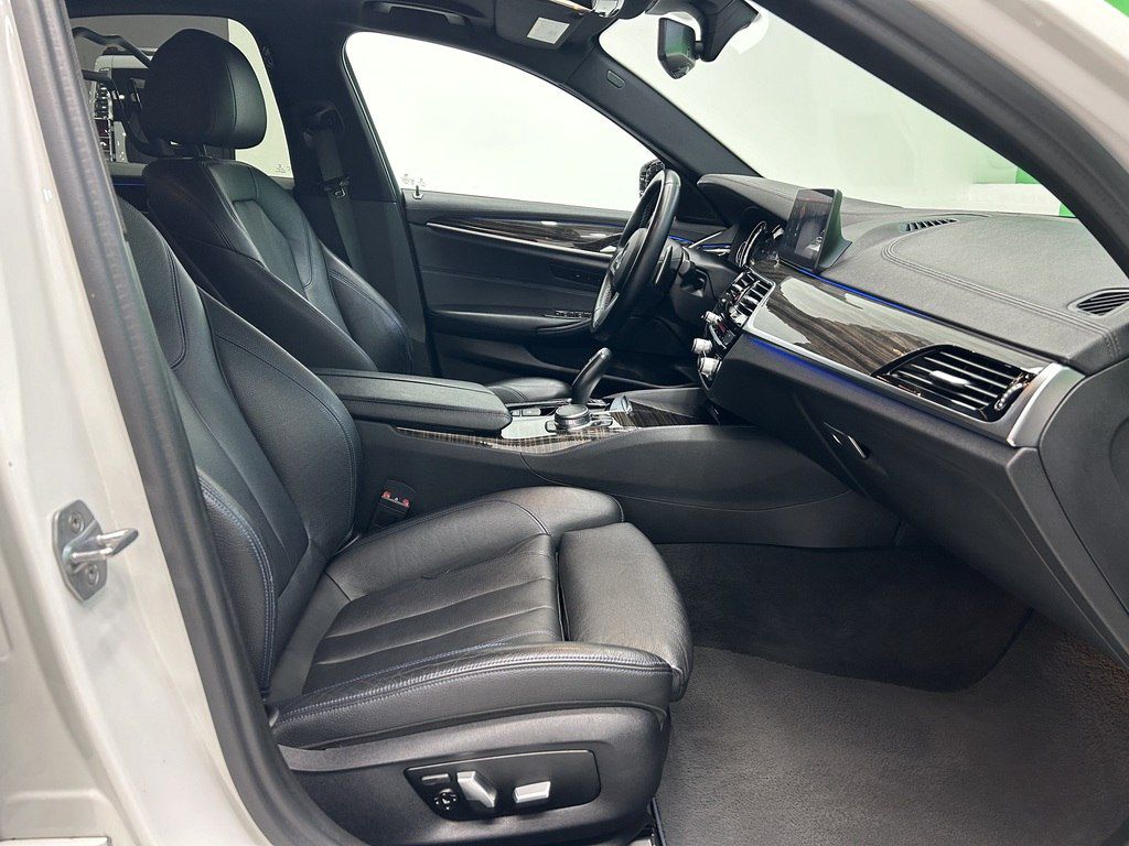 BMW 530, 2.0 L, 2017 il, 145 800 km — Avtomobillər, Bakı (10)