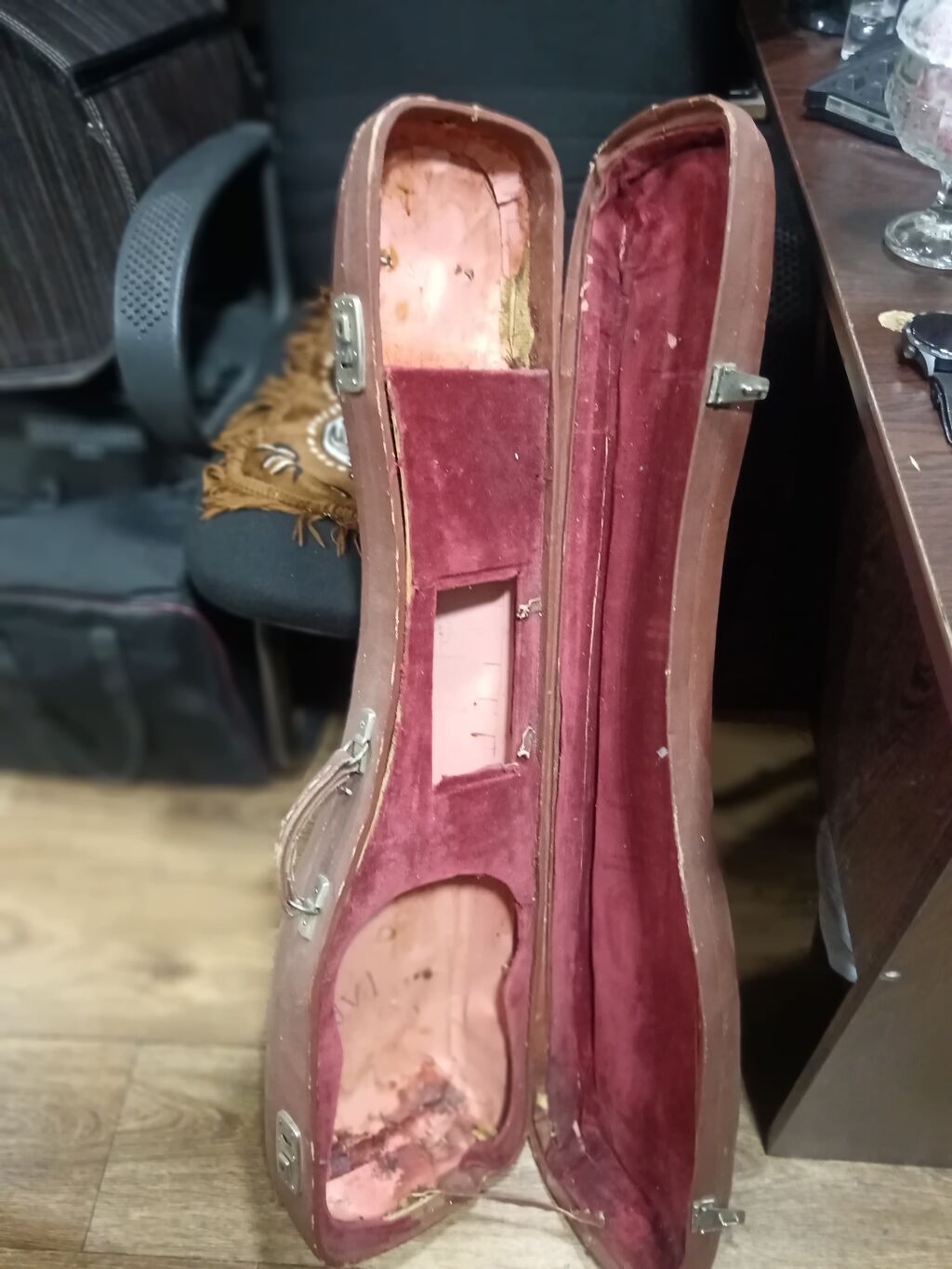 Tar futlyarı — Gitarlar və digər simli alətlər, Bakı (2)