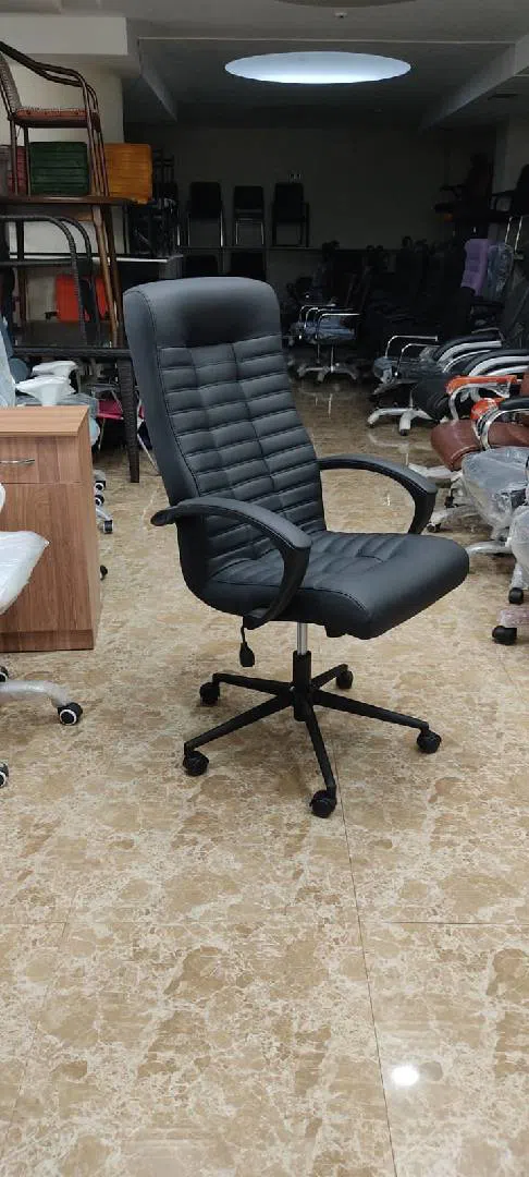 Qara rəng, Ofis üçün kreslo — Bakı