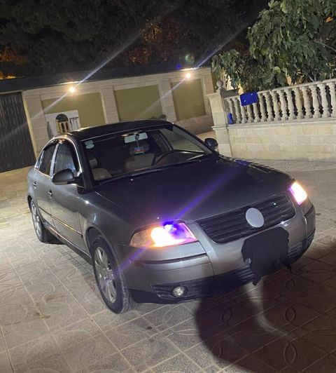 Volkswagen Passat, 1.8 L, 2005 il, 320 000 km — Şirvan