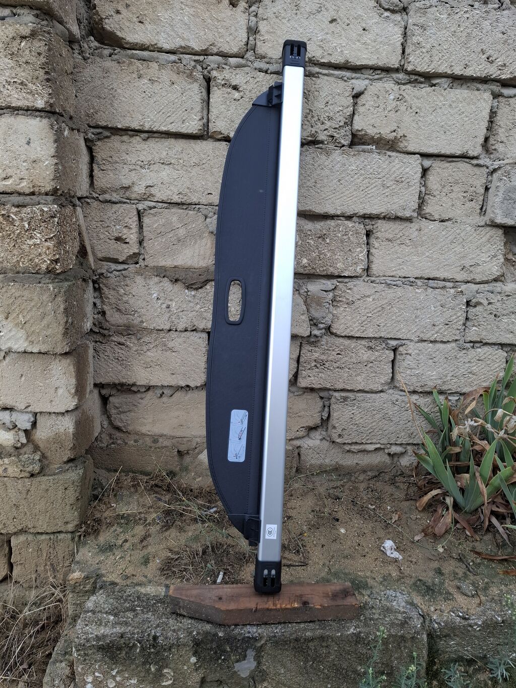 Model: Baqaj üçün çəkilib-açılan örtük (rollet tipli yükgizlədən) — Avtomobil xalıları və aksesuarları, Bakı (2)