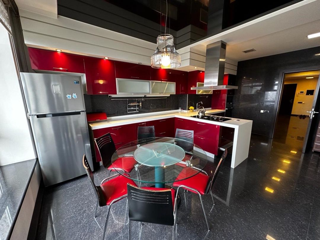 İcarəyə verilir 4 otaqlı yeni tikili 200 m² — Mənzil, Bakı (6)