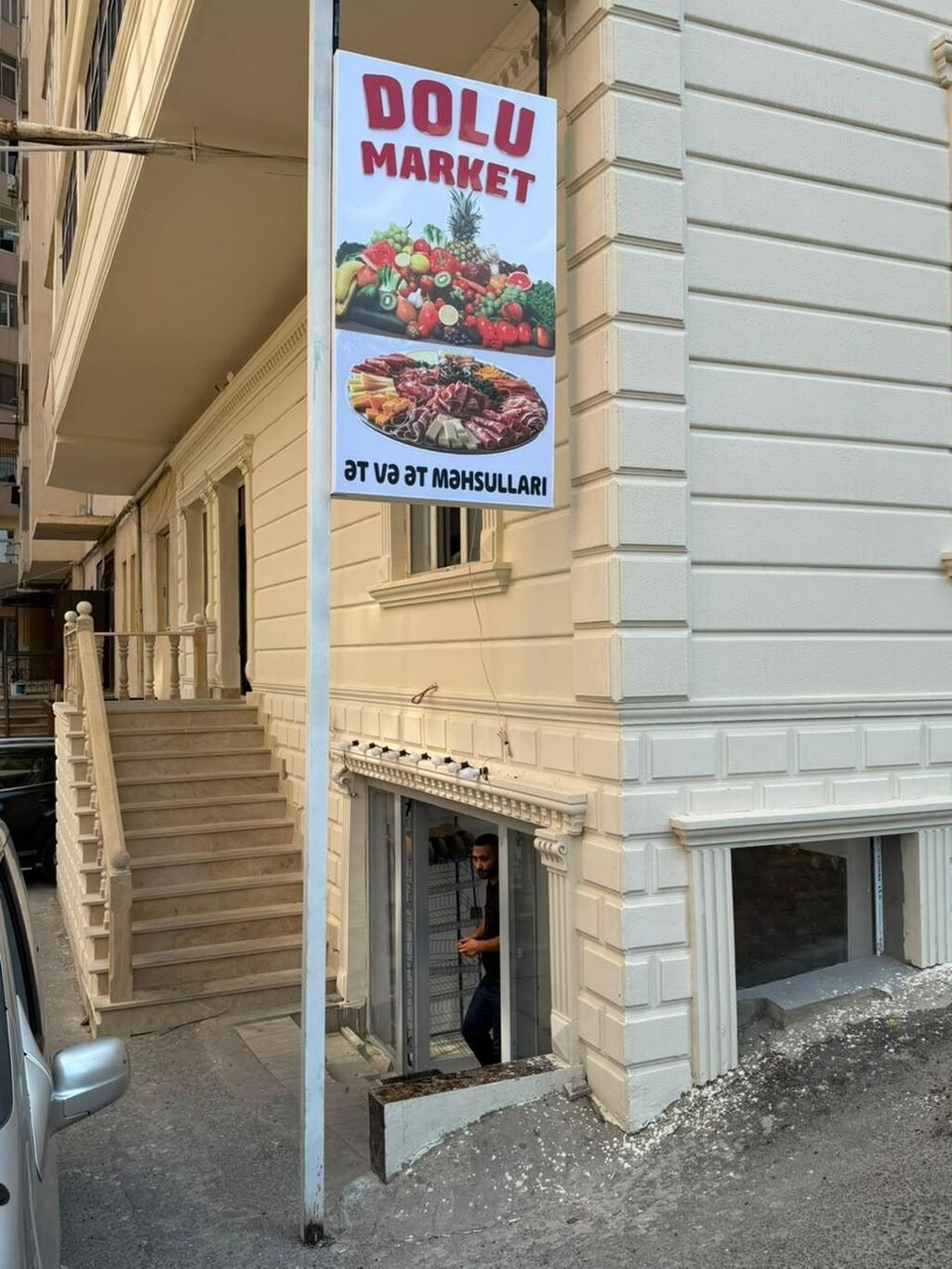 Yasamal rayonunda, 20 Yanvar metrosunun yaxınlığında, sıx yaşayış — Əmlak, Bakı (3)