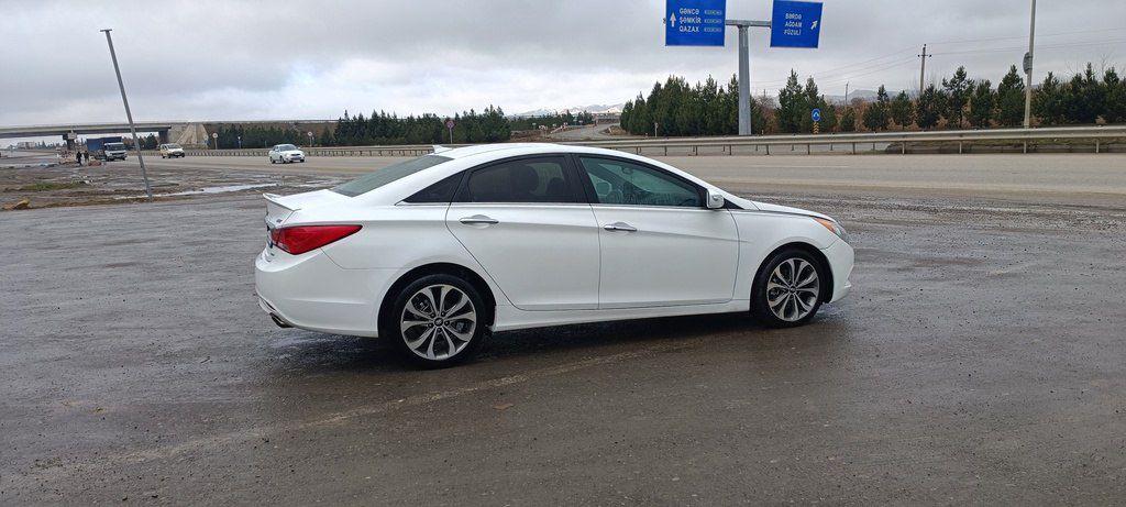 Hyundai Sonata, 2.0 L, 2013 il, 250 000 km 41-BE-643 — Avtomobillər, Yevlax (8)