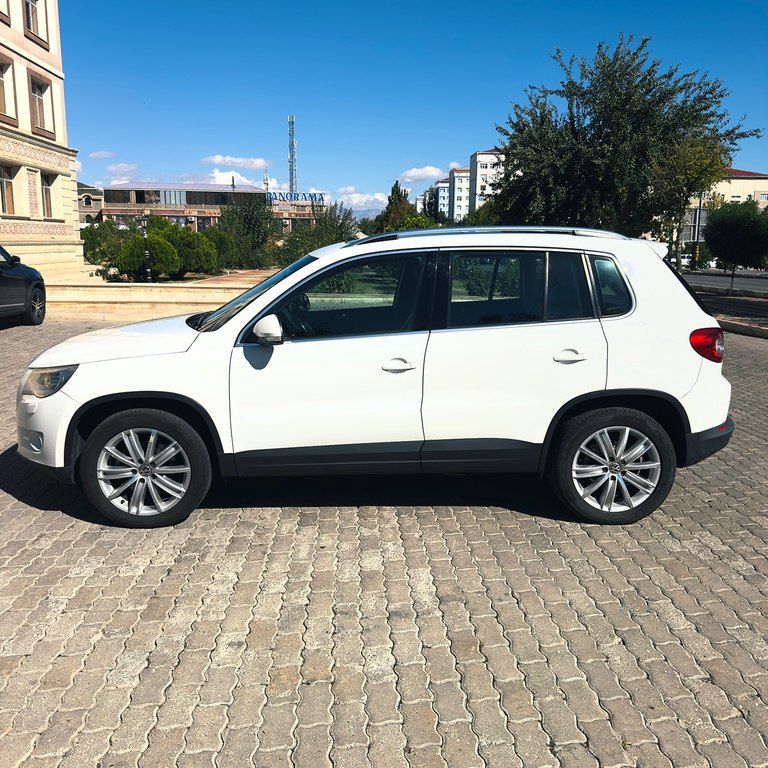 Volkswagen Tiguan, 2.0 L, 2011 il, 117 000 km 75-CA-327 — Avtomobillər, Naxçıvan (6)