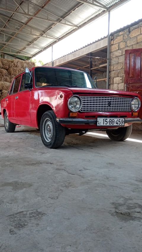Lada (vaz) 21011, 1980 il — Bakı