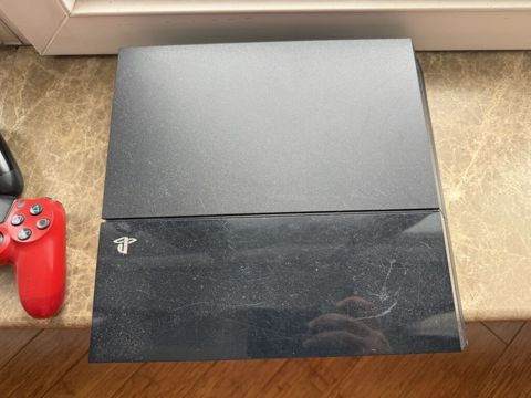 Sony PlayStation 4 (orijinal model) oyun konsolu Prosivka variantdi — Bakı