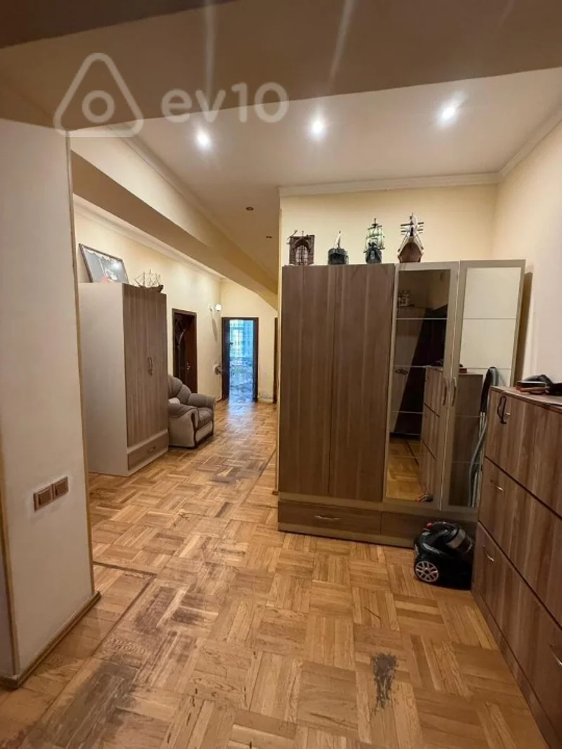 4 otaqlı mənzil, 143 m², Bunyad Serdarov — Mənzil, Bakı (7)