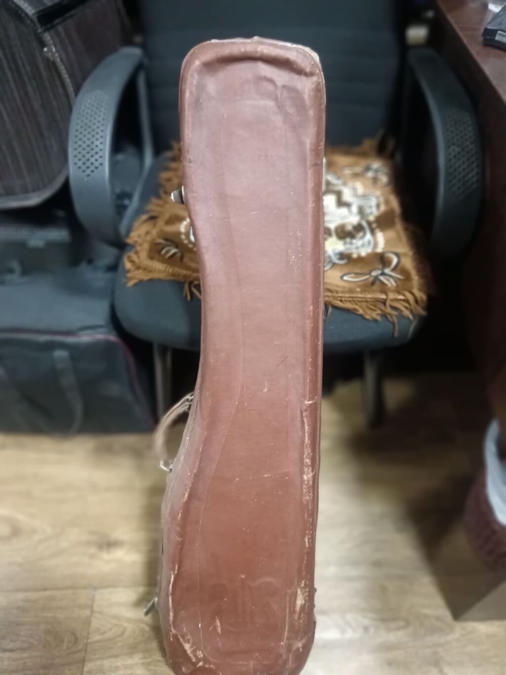 Tar futlyarı — Gitarlar və digər simli alətlər, Bakı