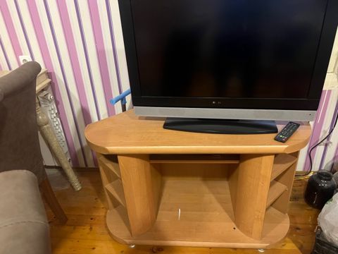 Televizor altlıqı — Bakı