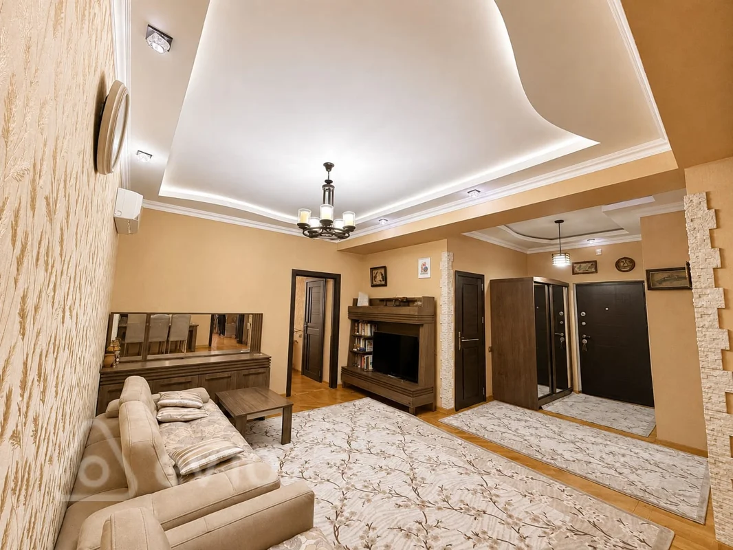3 otaqlı mənzil, 107 m², Rüstəm Rüstəmov — Bakı