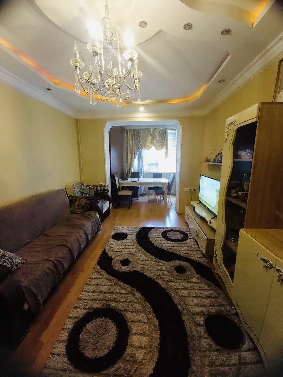 Satılır 3 otaqlı köhnə tikili 75 m² — Mənzil, Bakı (2)