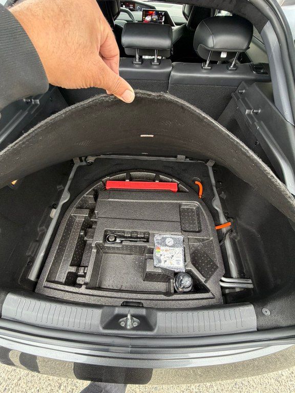 Changan Uni-V iDD, 1.5 L, 18.4 kWh, 2023 il, 101 000 km — Avtomobillər, Bakı (12)