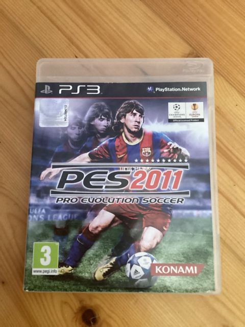 PS3 oyunu Pes 2011 — Bakı