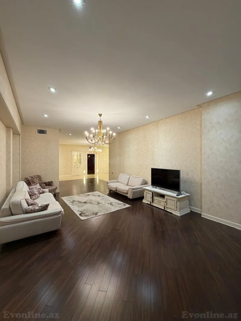 Satılır 4 otaqlı Mənzil Yeni tikili 186 m² Bakı, Yasamal r., Nizami m — Bakı
