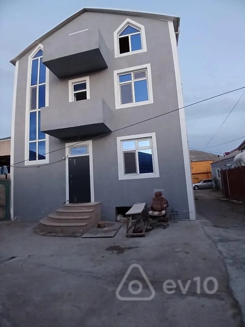 6 otaqlı həyət evi, 200 m², Sumqayıt — kirayə — Sumqayıt