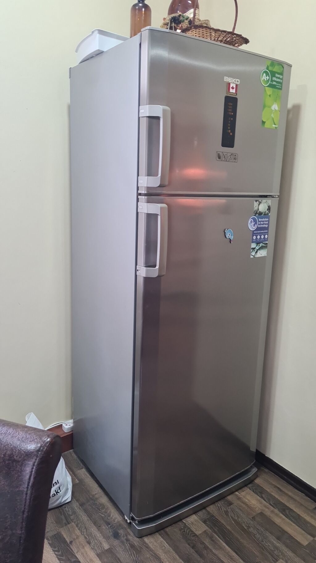 İşlənmiş 2 qapılı Beko Soyuducu Satılır, rəng - Gümüşü — Soyuducular, Fatmayı (2)
