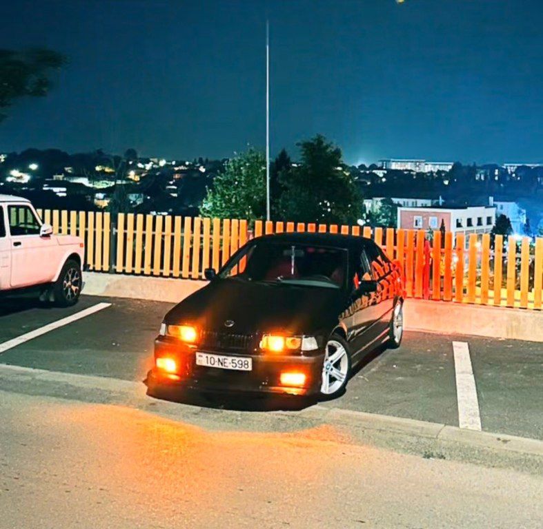 BMW 318, 1.8 L, 1993 il, 235 122 km — Avtomobillər, Gəncə (2)