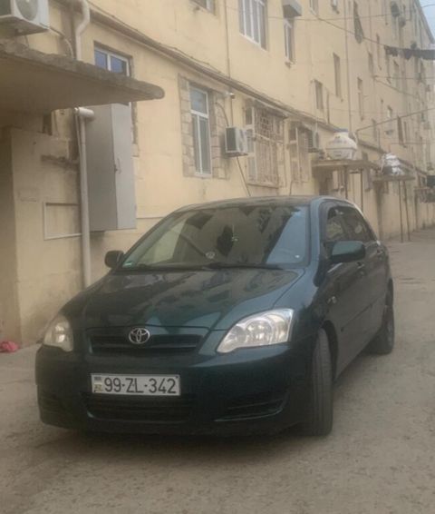 Toyota Corolla, 1.4 L, 2005 il, 228 000 km — Salyan