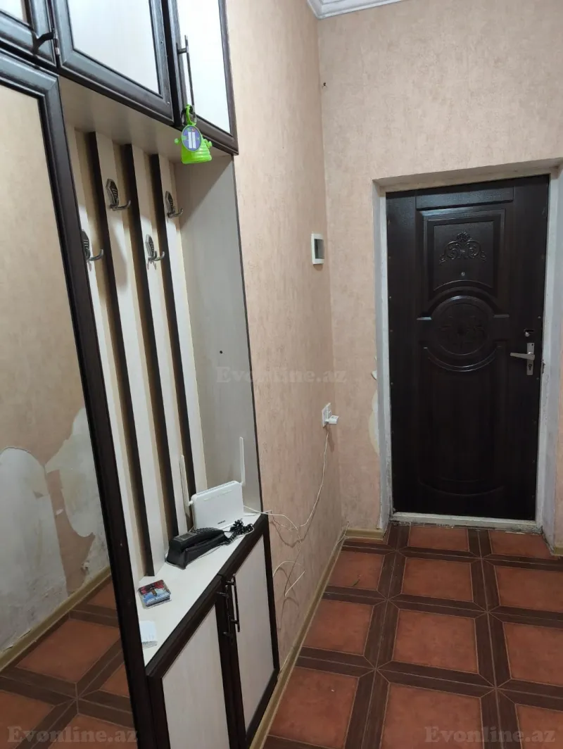 Satılır 1 otaqlı Mənzil Köhnə tikili 32 m² Bakı, Xətai r., Həzi Aslanov — Mənzil, Bakı (3)