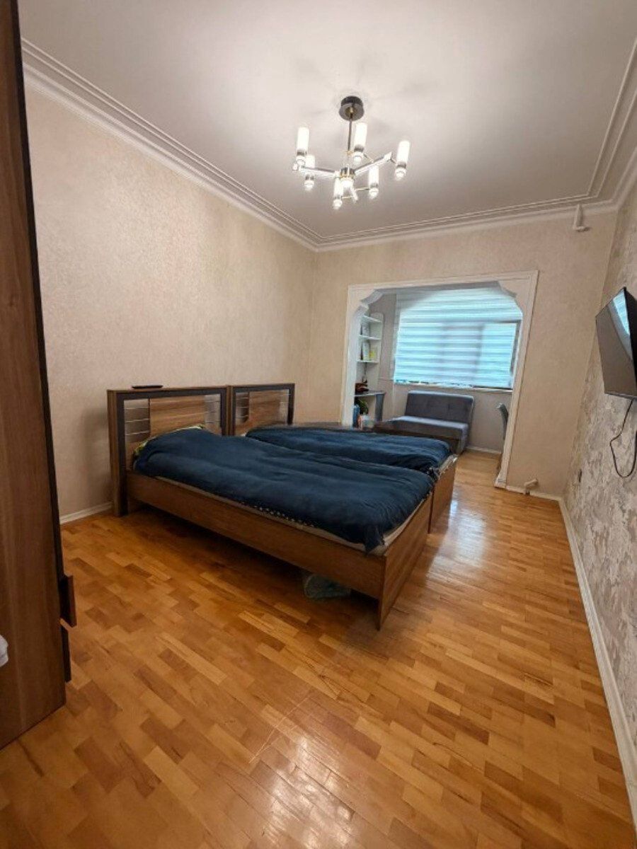 Satılır 4 otaqlı köhnə tikili 120 m² — Mənzil, Bakı (8)