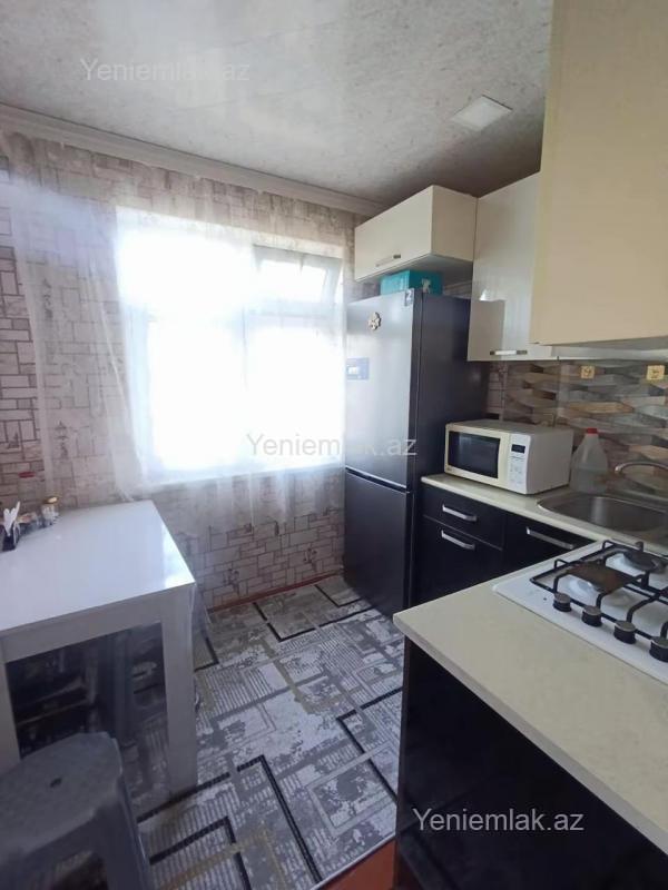 Satılır 1 otaqlı Bina evi menzil (Köhnə tikili), 32 m², 8-ci mikrorayon — Mənzil, Sumqayıt (4)