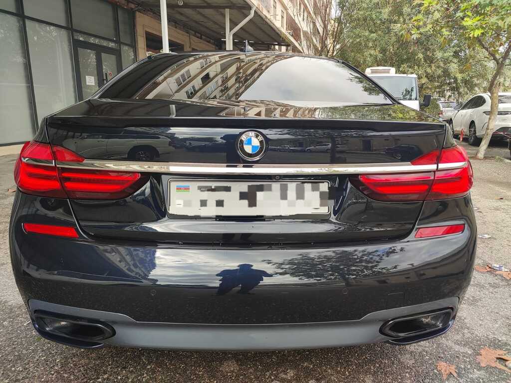 BMW 730, 3.0 L, 2018 il, 321 869 km — Avtomobillər, Bakı (2)
