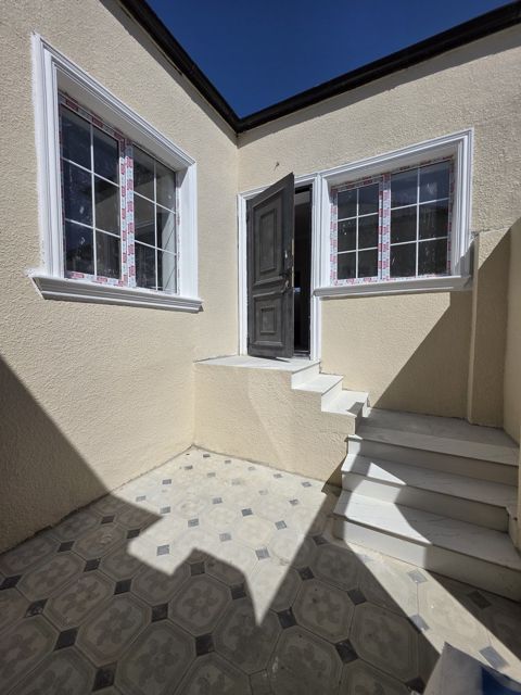 Satılır 3 otaqlı həyət evi/bağ evi 60 m² — Bakı