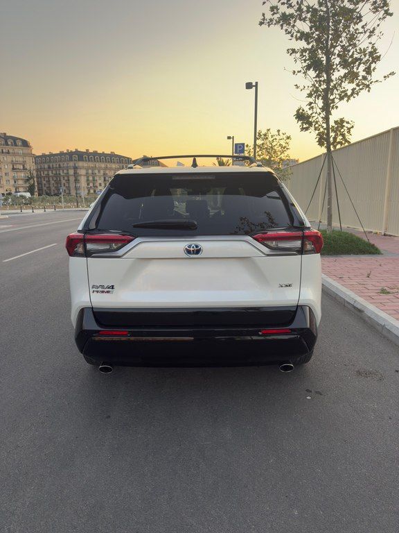 Toyota RAV4, 2.5 L, 18.1 kWh, 2021 il, 33 000 km — Avtomobillər, Bakı (6)