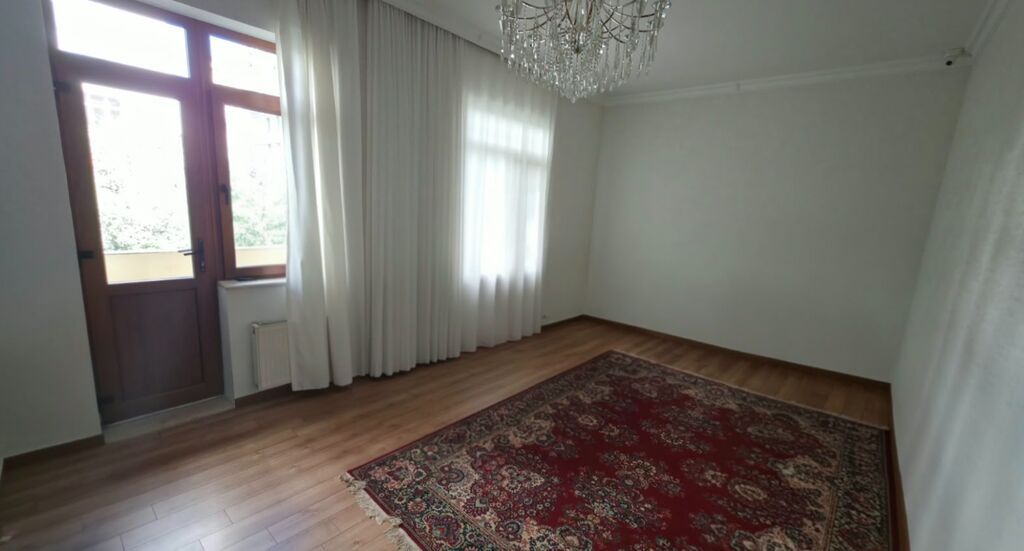 Bakı, Montin, 5 otaqlı, Köhnə tikili, m. Nəriman Nərimanov, 175 kv. m — Mənzil, Bakı (3)