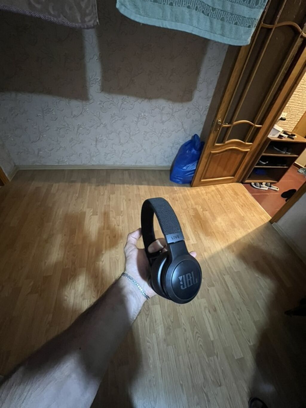 Orjinal Jbl live 670NC problemi yoxdu.karopkasi itib usb si aux kabeli — Qulaqcıqlar, Bakı