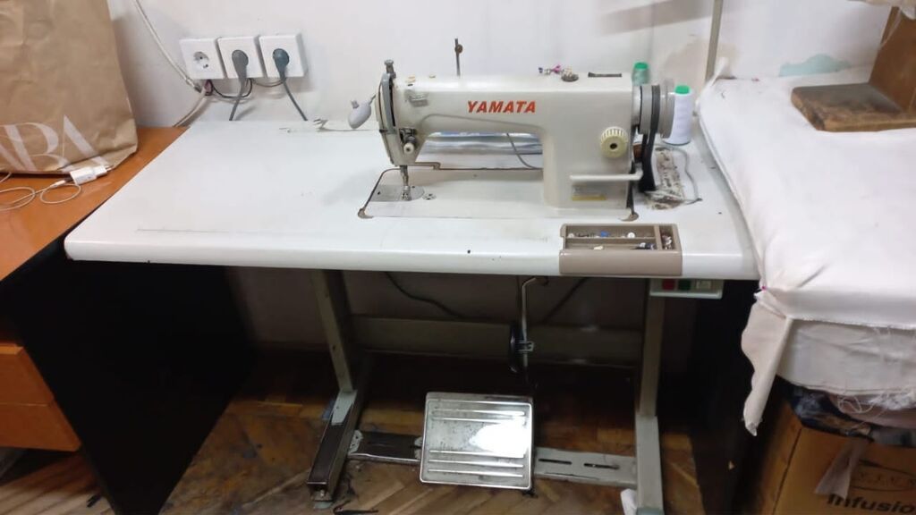 Tikis masin 230₼ .Az islenib ela veziyyetdedi .Unvan Razin &Rumi — Tikiş və işəmə maşınları, Qobu