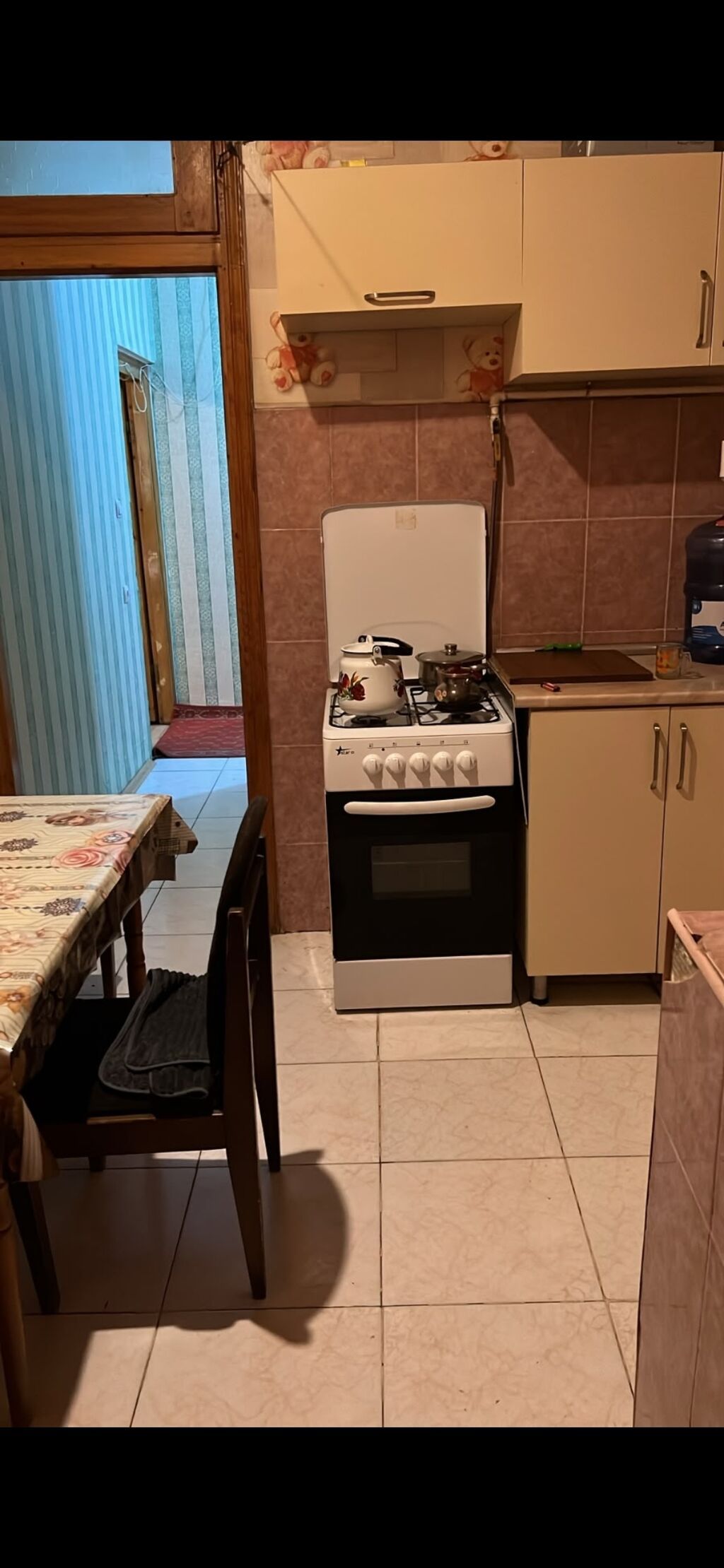 Azadliq metrosu qoşa zapravka yaxinliginda 9 mertebeli Leninqrad — Mənzil, Bakı (2)