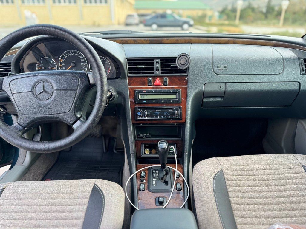 Mercedes C 230, 2.3 L, 1996 il, 231 405 km 90-DE-392 — Avtomobillər, Bakı (5)