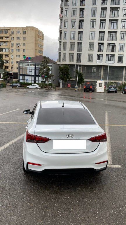 Hyundai Accent, 1.4 L, 2018 il, 165 000 km — Avtomobillər, Bakı (3)