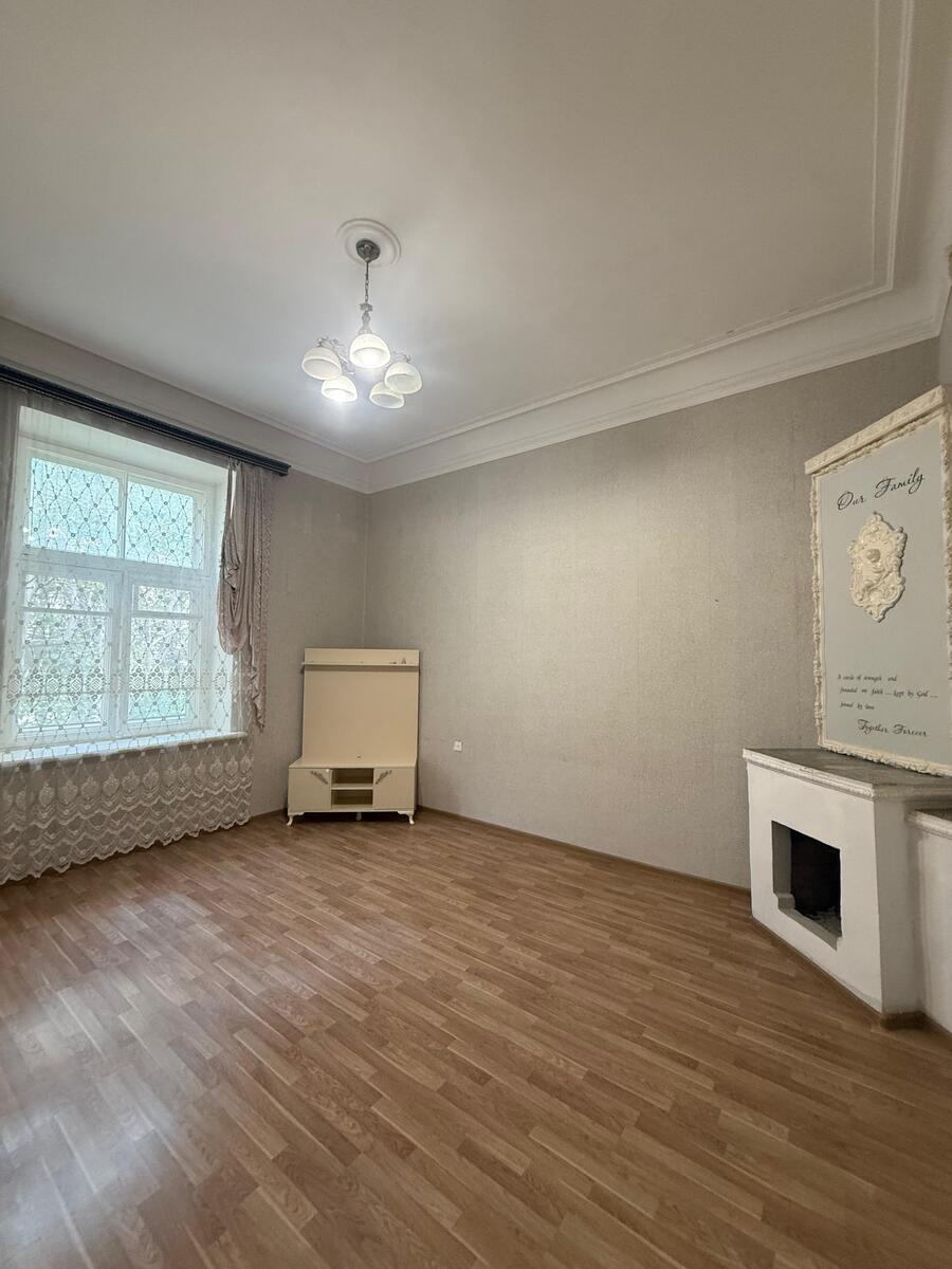 3-otaqlı mənzil kirayə verilir, Neftçilər pr., 130 m² — Mənzil, Bakı