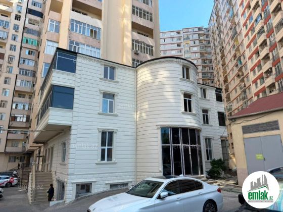Satılır 20 otaqlı 925 m² obyekt 28 May m — Əmlak (2)
