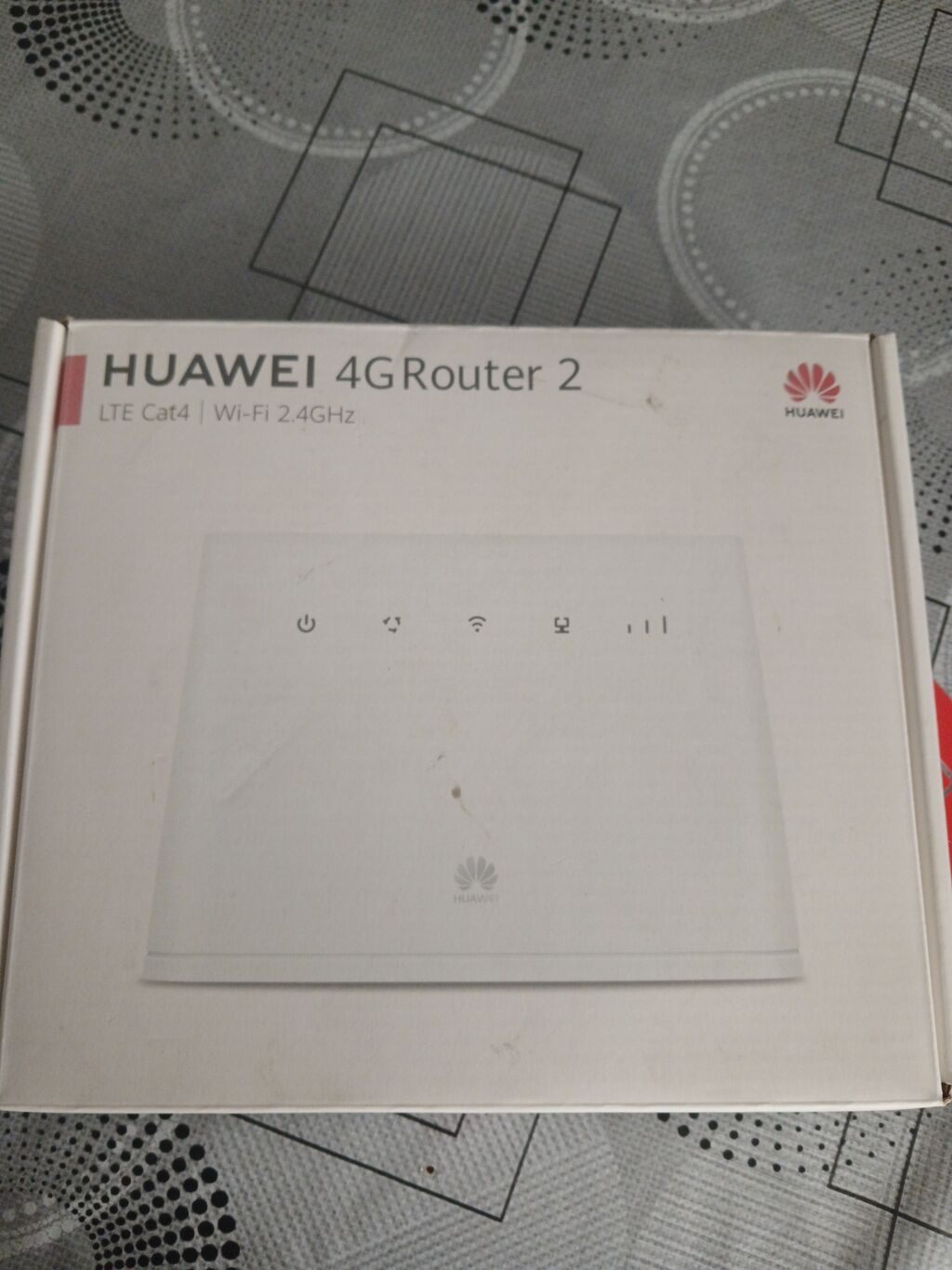 Huawei 4G Router 2 (LTE Cat4, Wi‑Fi 2.4GHz) Yenidir hech islenmeyib — Şəbəkə və server avadanlığı, Bakı