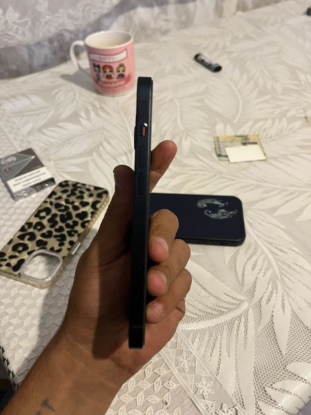 IPhone 13, Midnight, Face ID — Apple iPhone, Pirəkəşkül (2)