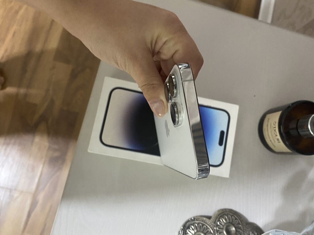 IPhone 14 Pro, Gümüşü, Face ID — Apple iPhone, Bakı (2)