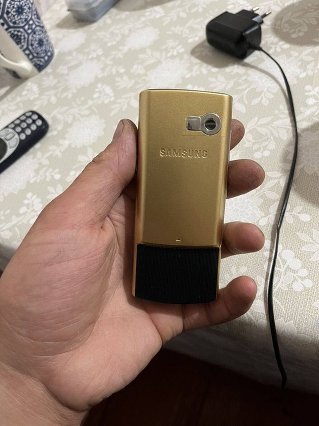Samsung rəng - Qızılı, İki sim kartlı — Samsung, Bərdə (4)