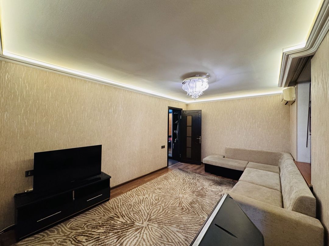 Satılır 2 otaqlı köhnə tikili 60 m² — Mənzil, Bakı (5)
