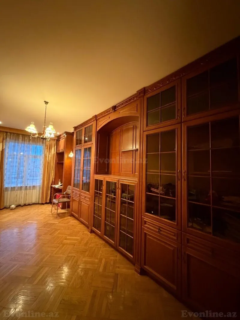Satılır 4 otaqlı Mənzil Yeni tikili 186 m² Bakı, Yasamal r., Nizami m — Mənzil, Bakı (6)