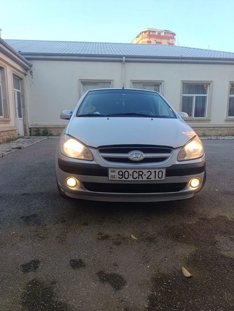 Hyundai Getz, gümüşü rəng, hetçbek gövdə. Texniki və dizayn — Bakı