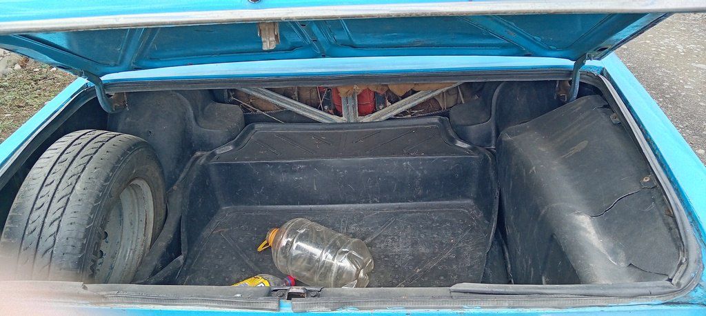 Lada (VAZ) 2103, 1.5 L, 1983 il, 300 000 km — Avtomobillər, Bərdə (7)