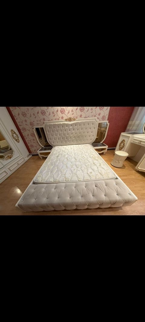 İşlənmiş, İkinəfərlik çarpayı, Matras ilə — Bakı