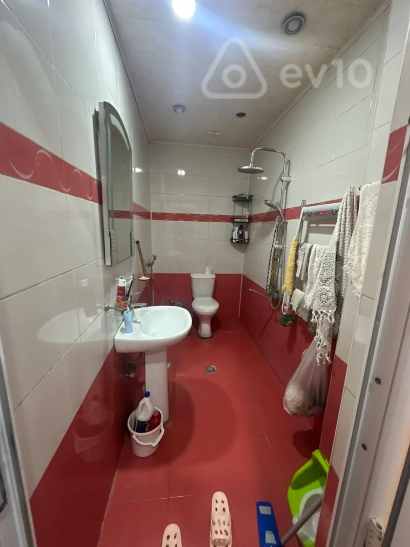 2 otaqlı mənzil, 76 m², Xalqlar metrosu — kirayə — Mənzil, Bakı (12)